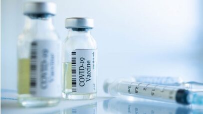 Farmácias podem auxiliar na vacinação contra a Covid-19
