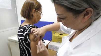 Indústria terá que triplicar produção de vacinas