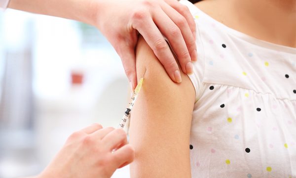 Nova lei amplia vacinação em farmácias