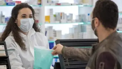 Lei indeniza farmacêuticos incapacitados pela Covid-19
