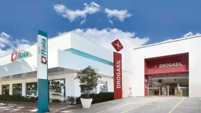 Raia Drogasil supera R$ 20 bilhões de receita
