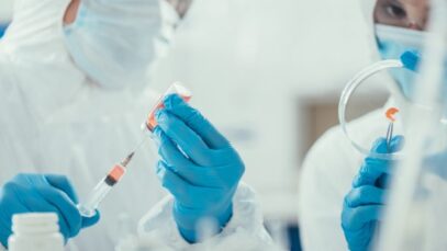 Vacinas anticovid poderão ser produzidas por indústrias veterinárias
