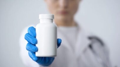 Vendas de vitaminas crescem nas farmácias de manipulação