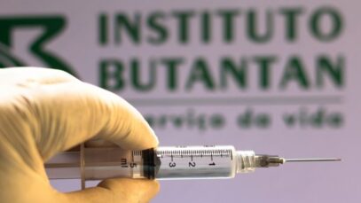 Anvisa autoriza testes do soro do Butantan