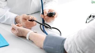 Clinicarx tem plano gratuito para pequenas farmácias