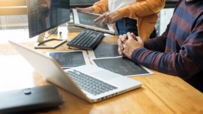 Pague Menos lança programa para Desenvolvedores de Sistemas