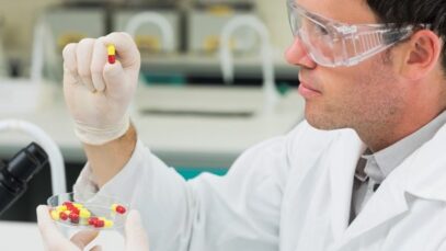 Cresce oferta de empregos para farmacêuticos e técnicos