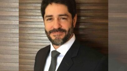 Funcional movimenta corpo diretivo