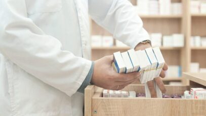 Dez indústrias detêm mais de 40% das vendas em farmácias