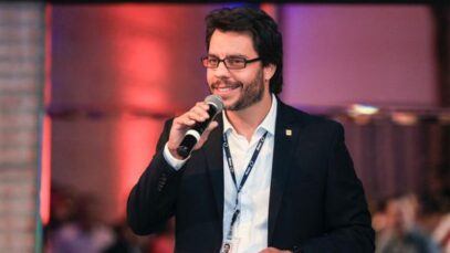 Coop chega ao top 20 do varejo farmacêutico nacional