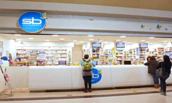 Salcobrand Rede de farmácias do Chile prepara desembarque no Brasil