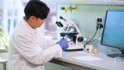 Duas indústrias farmacêuticas da China estão no top 20 do setor