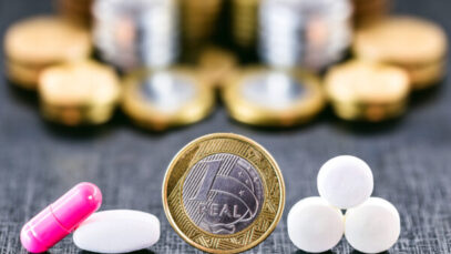 Projeto suspende reajuste de medicamentos
