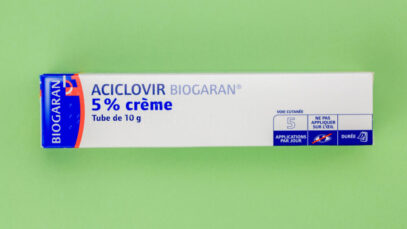Aciclovir precisa de receita? Saiba antes de ir à farmácia