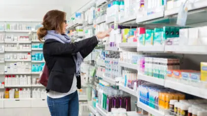 Quais são os medicamentos mais vendidos em farmácias e drogarias