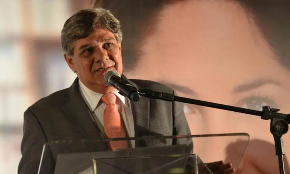 CFF reivindica mais serviços farmacêuticos em carta a presidenciáveis serviços farmacêuticos