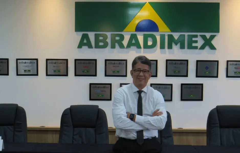 Distribuidoras de medicamentos da ABRADIMEX têm faturamento recorde Distribuidoras de medicamentos especiais superam R$ 25 bi de receita