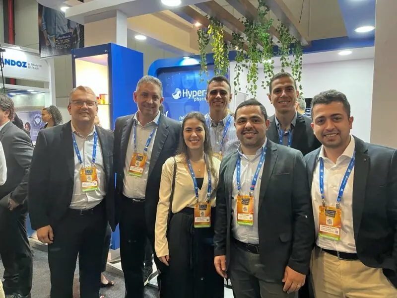 Equipe de RX da Hypera Pharma com Gustavo Medina, Marcos Gabry, Anaisa Ferrari, Vinicius Milani e Vinicius Oliviera