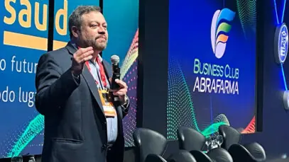 Grandes redes de farmácias crescem 17% no ano