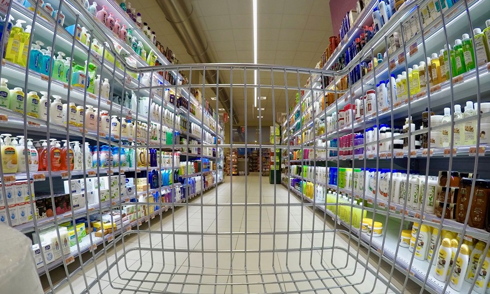 Inflação força consumidores a reduzir gastos com higiene pessoal