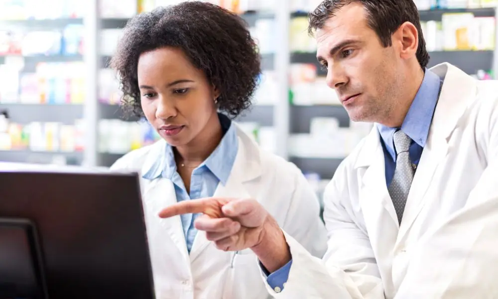 Novo site do CFF traz mais funcionalidades para farmacêuticos farmacêuticos