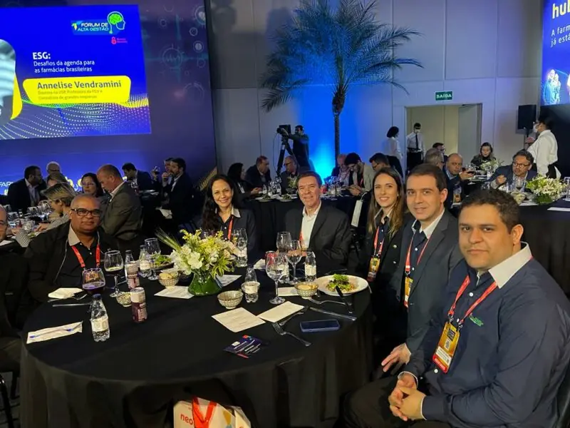 Congresso ressalta varejo farmacêutico como hub de saúde