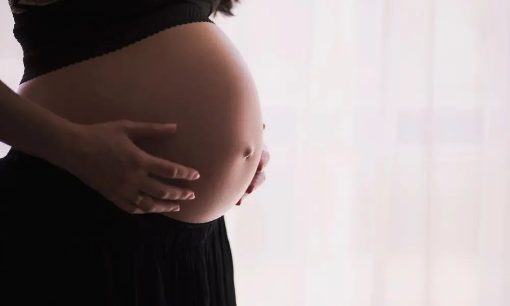 Mulheres devem ter cautela com uso de paracetamol na gravidez paracetamol na gravidez