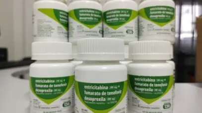 Corte no orçamento pode gerar falta de medicamento para HIV