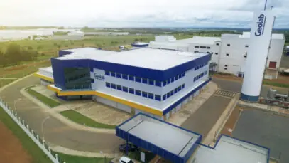 Nova fábrica da Geolab amplia capacidade produtiva