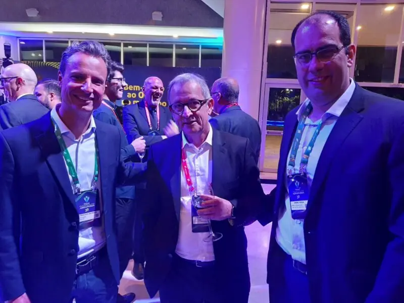 Jantar da Abrafarma celebra 30 anos de transformação das farmácias