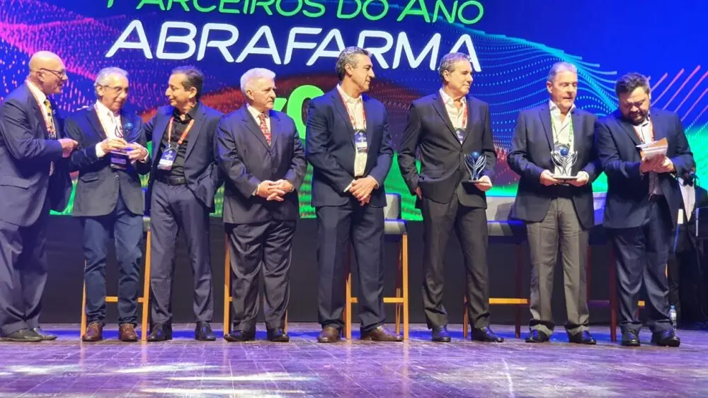 Jantar da Abrafarma celebra 30 anos de transformação das farmácias