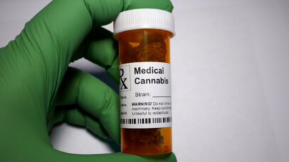 Farmácias ganham novo produto à base de cannabis