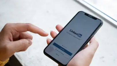 violações no LinkedIn