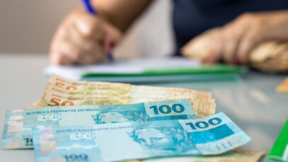 Mudança do PMPF impacta no lucro das farmácias