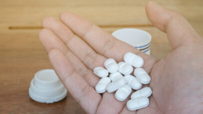 Fiocruz estuda medicamento antiviral contra a Covid-19