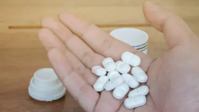 Fiocruz estuda medicamento antiviral contra a Covid-19