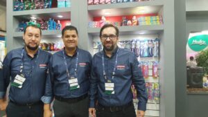 Fabio Omatsu Eduardo Teixeira e Jaime Costa Filho equipe comercial da Dental Clean