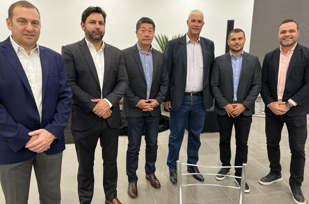 Lideranças da Flora Cosméticos foram comemorar a expansão da São João. Aqui Daniel Tiraboschi, Sergio Caldas (CEO), Mauricio Utiyana,Fábio Pligel, Dirgo Brito e Anderson Treinas