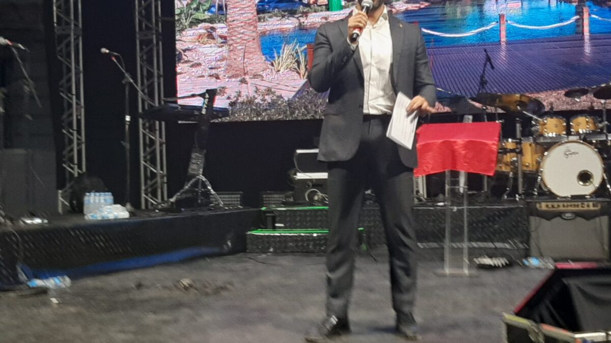No discurso final, o governador Eduardo Leite exaltou o senso empreendedor e o compromisso social de Pedro Brair e sua equipe