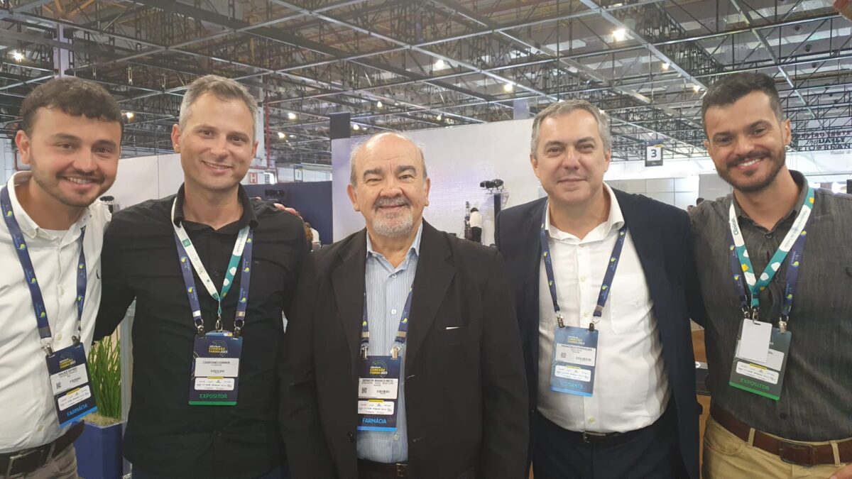 Feira da Abradilan tem recorde de expositores e debates