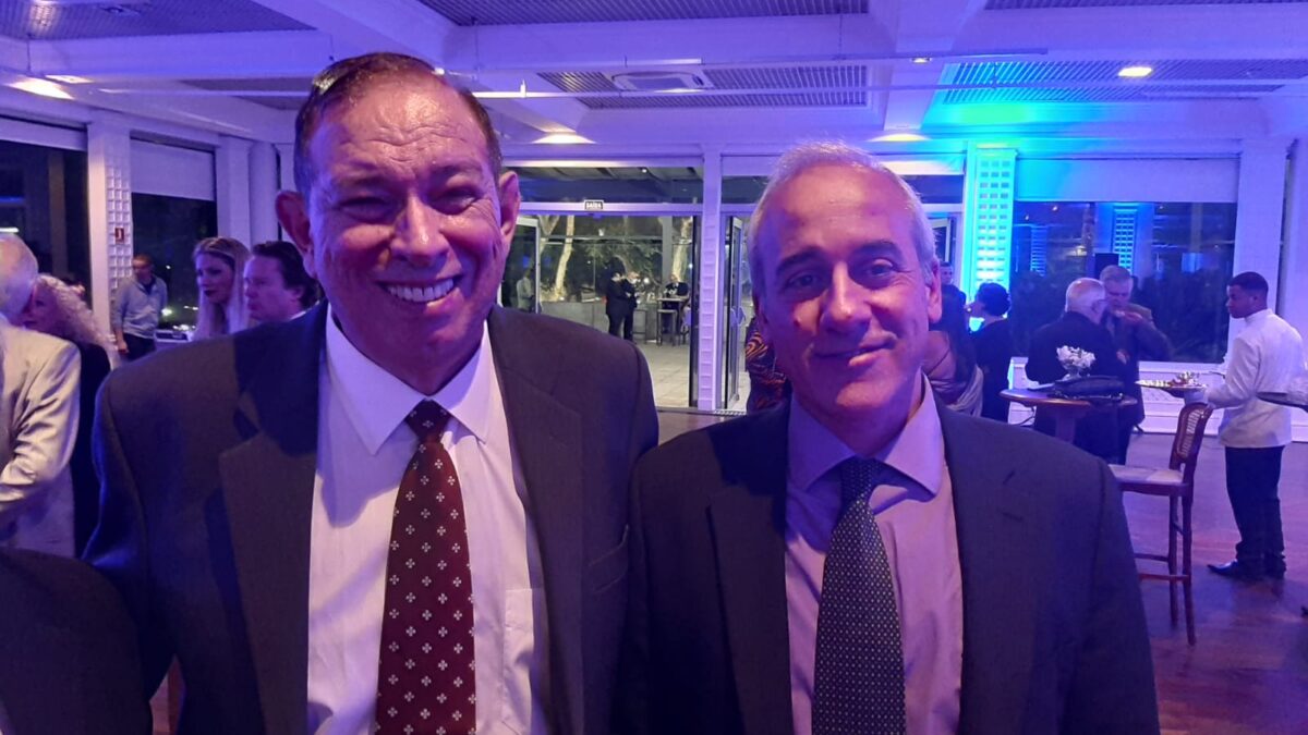 Varejo farmacêutico prestigiou o evento – Luiz Marcos Caramanti (Farma Ponte) e André Bedran (Sincofarma)