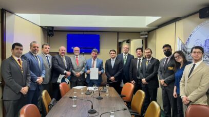 Setor lança manifesto pela reforma tributária