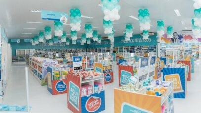 Ultra Popular compra farmácias da Santo Remédio