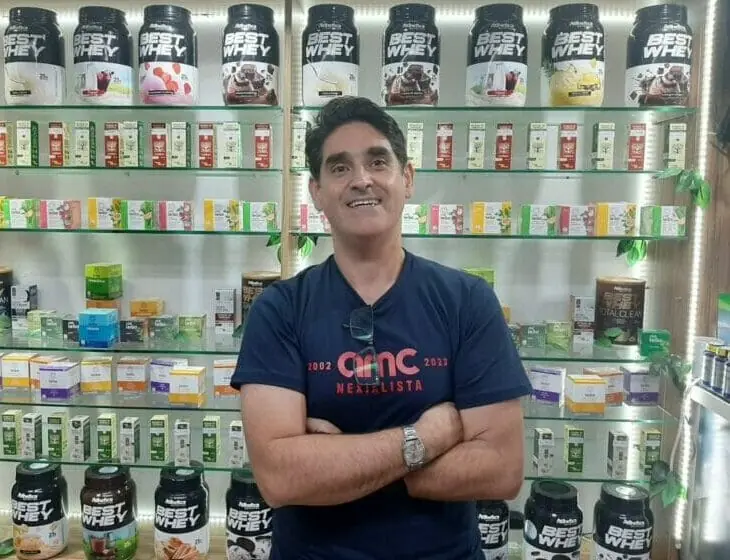 Alexandre AMC acelera venda de produtos saudáveis em farmácias