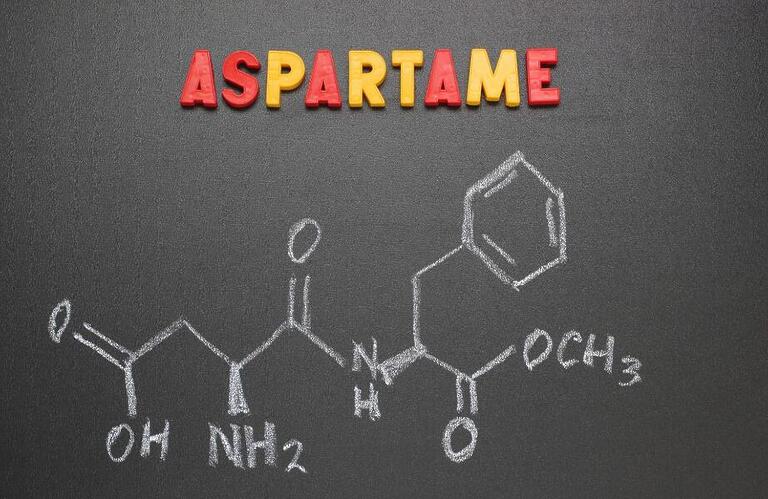 OMS diz que aspartame é potencialmente cancerígeno