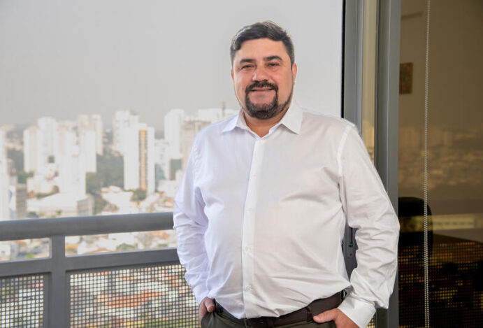 Startup e-Doctor reduz custos com propagandistas