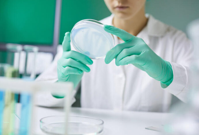 Brasil tem 18 indústrias farmacêuticas bilionárias