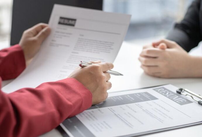 Farmácias contabilizam 1,3 mil vagas de emprego