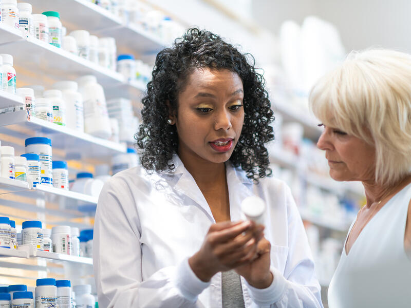 Diversidade racial no varejo tem 8 farmácias em destaque