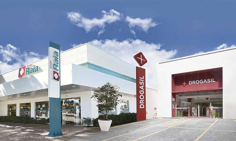 Lucro da Raia Drogasil sobe 22% com 64 novas lojas